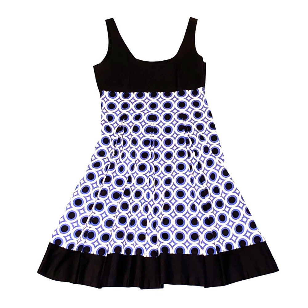 Sleeveless Patterned Dress